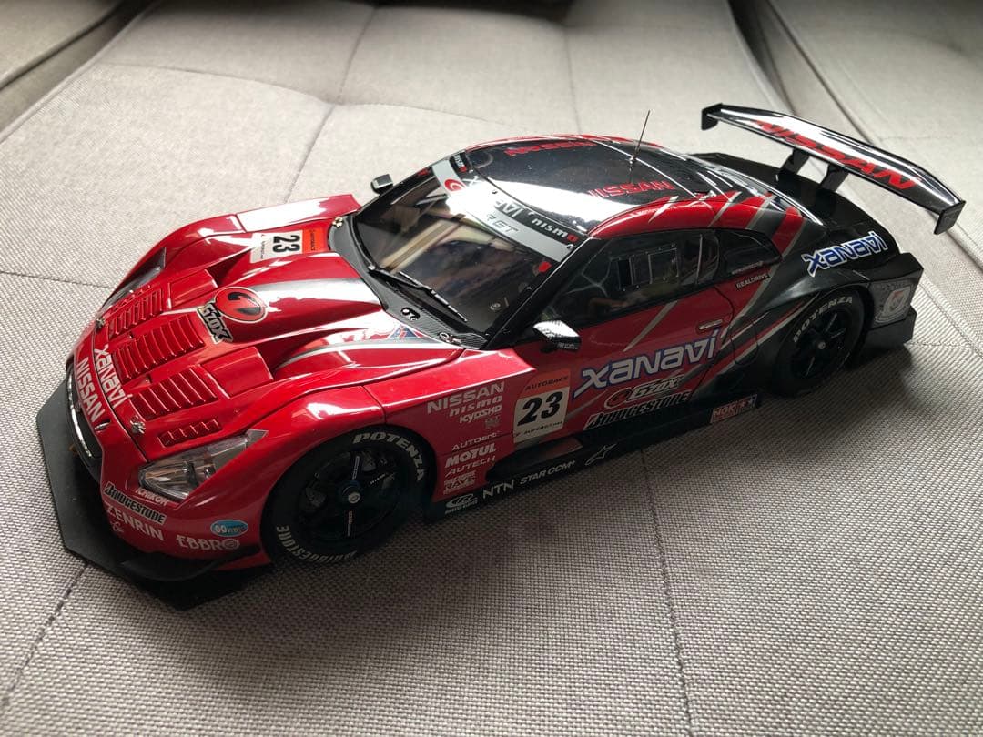 1/18 モチュールZ ザナヴィニスモGT-Rセット