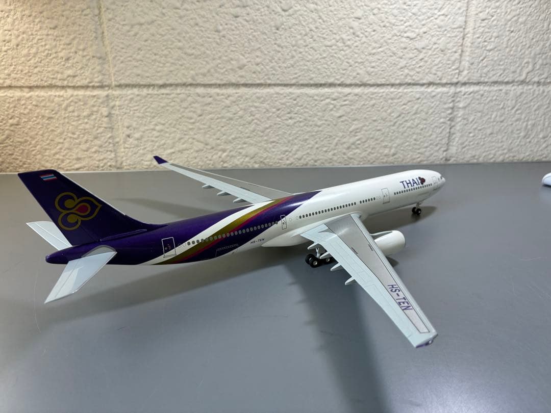 Hogan タイ航空 モデルプレーン A330 おまけ付き