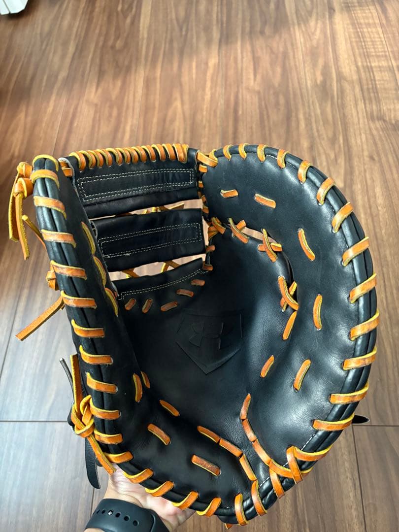 Under Armour 硬式グローブ ファーストミット