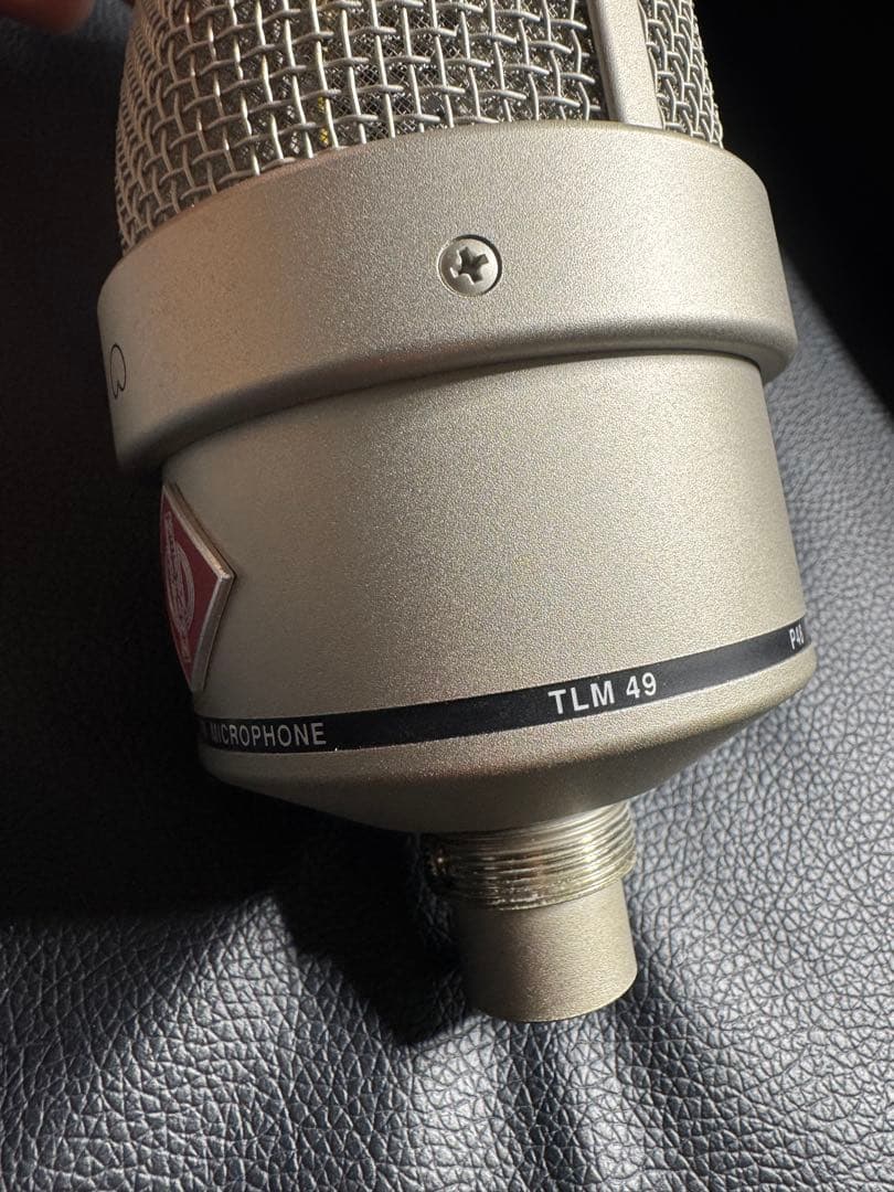 NEUMANN TLM49 ノイマン
