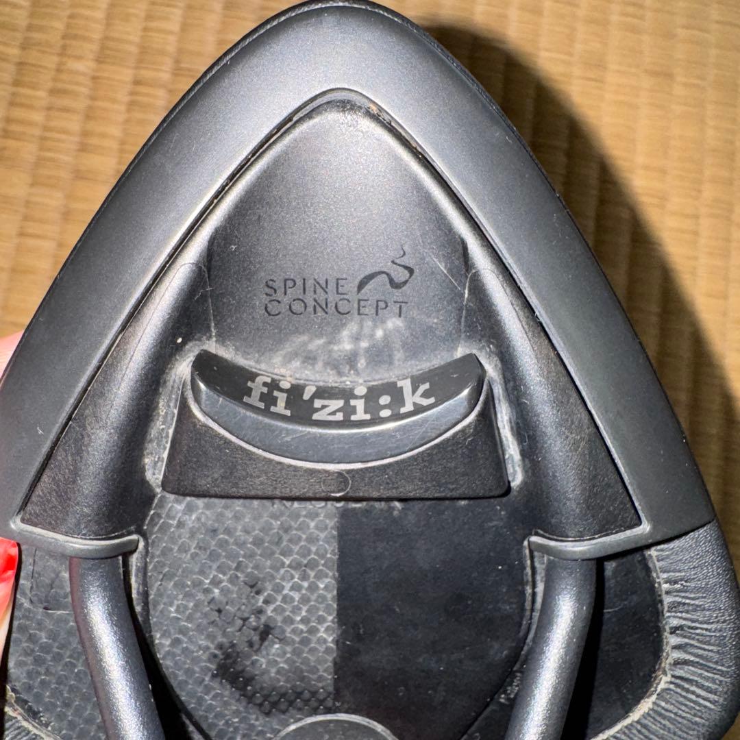 fizik ARIONE R5 オープンサドル