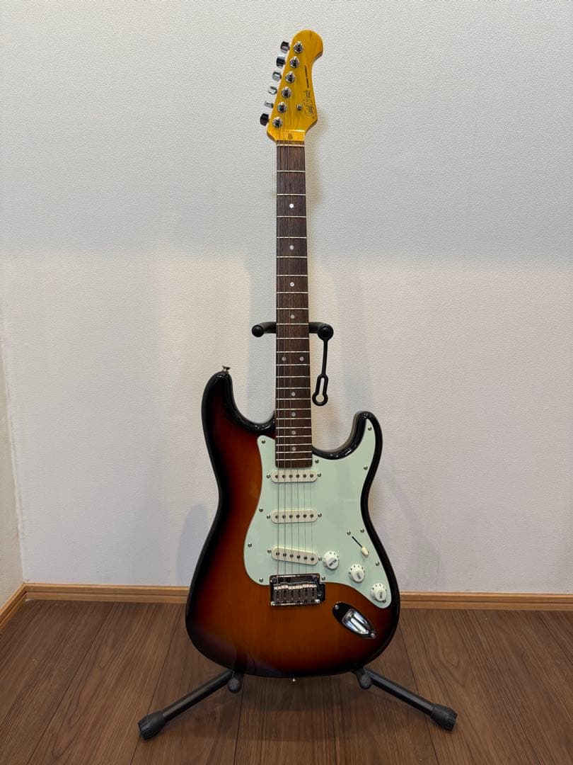 LaidBack LST-5R ストラト