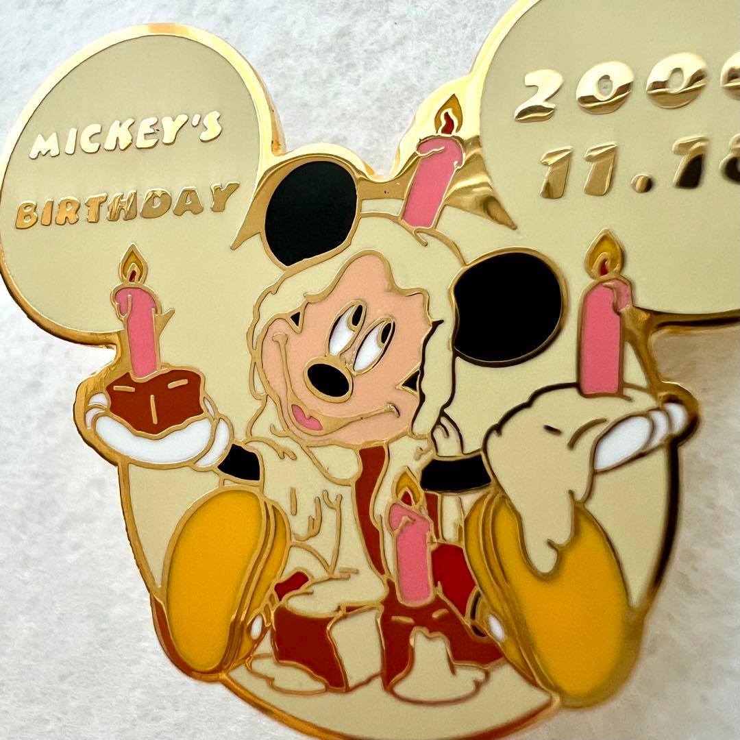 【限定品・希少品】ミッキー　バースデーのピンズ　東京ディズニーランド　2000年