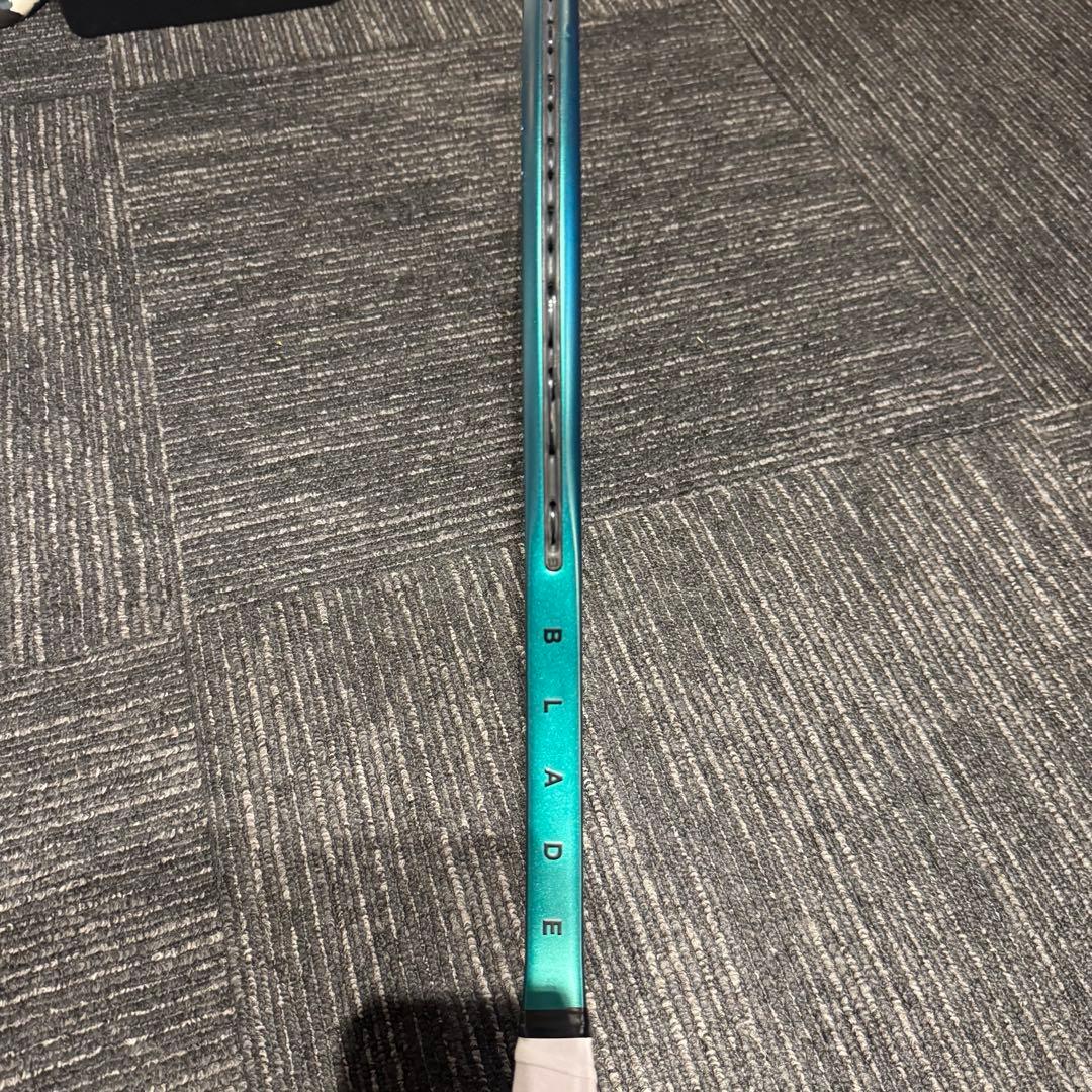 【極美品】ウィルソン ブレード98 v9 16×19 テニスラケットG3