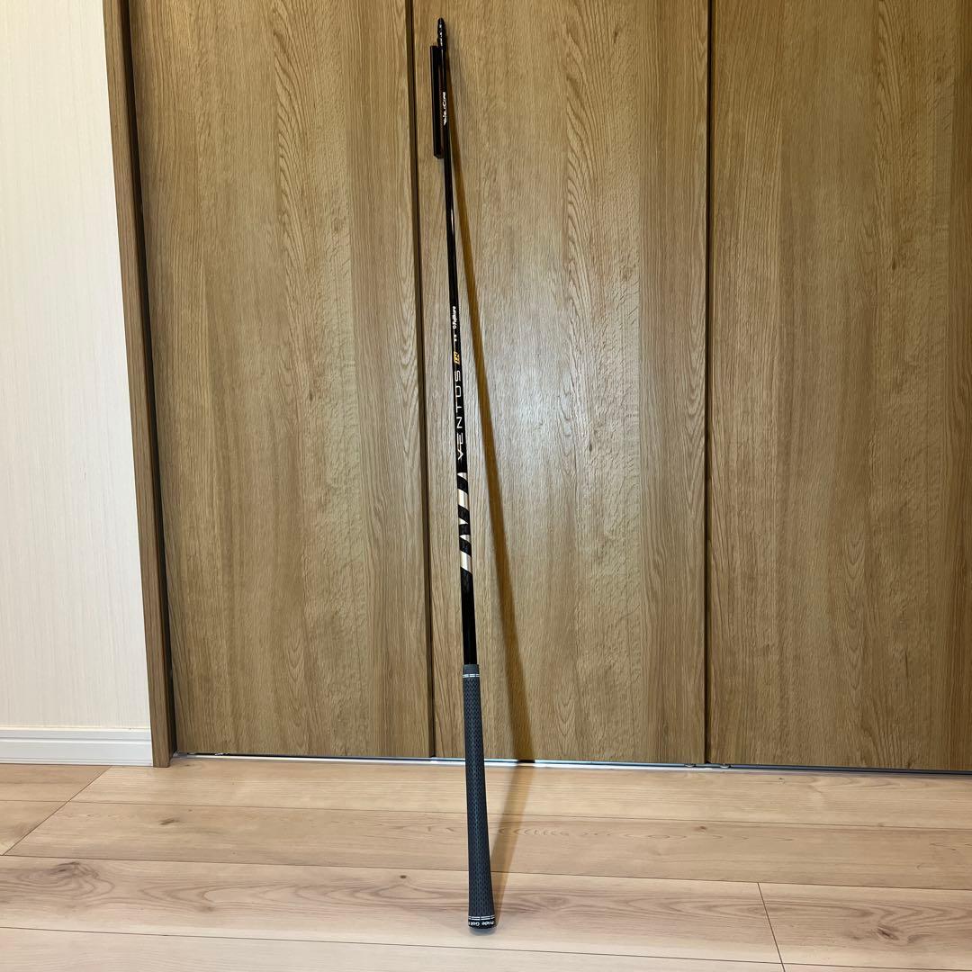 ベンタス TR ブラック 5S テーラーメイド スリーブ付 ドライバー用