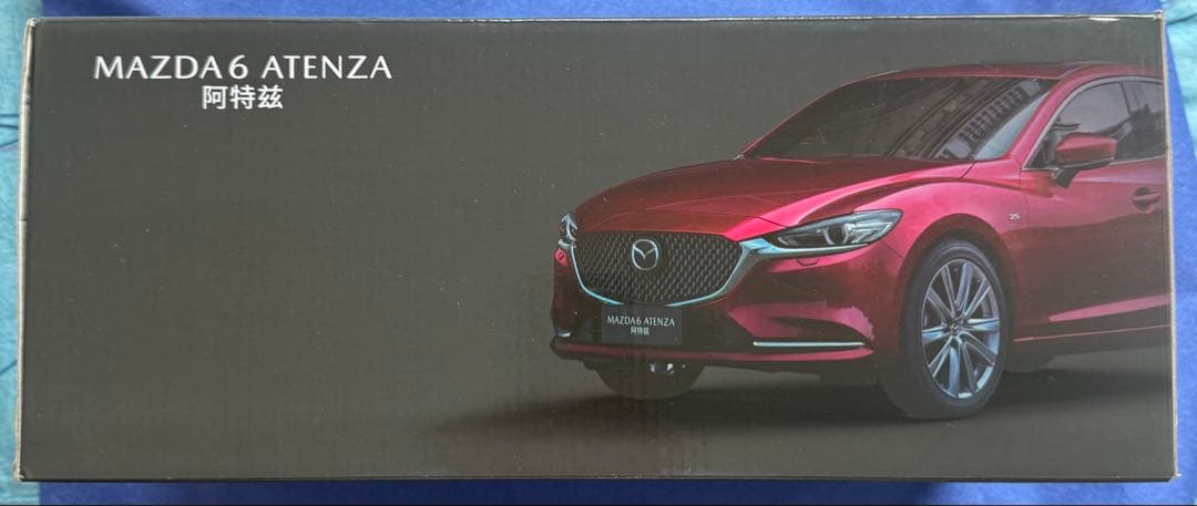 Mazda 6 Atenza 1/18 ミニカー レッド