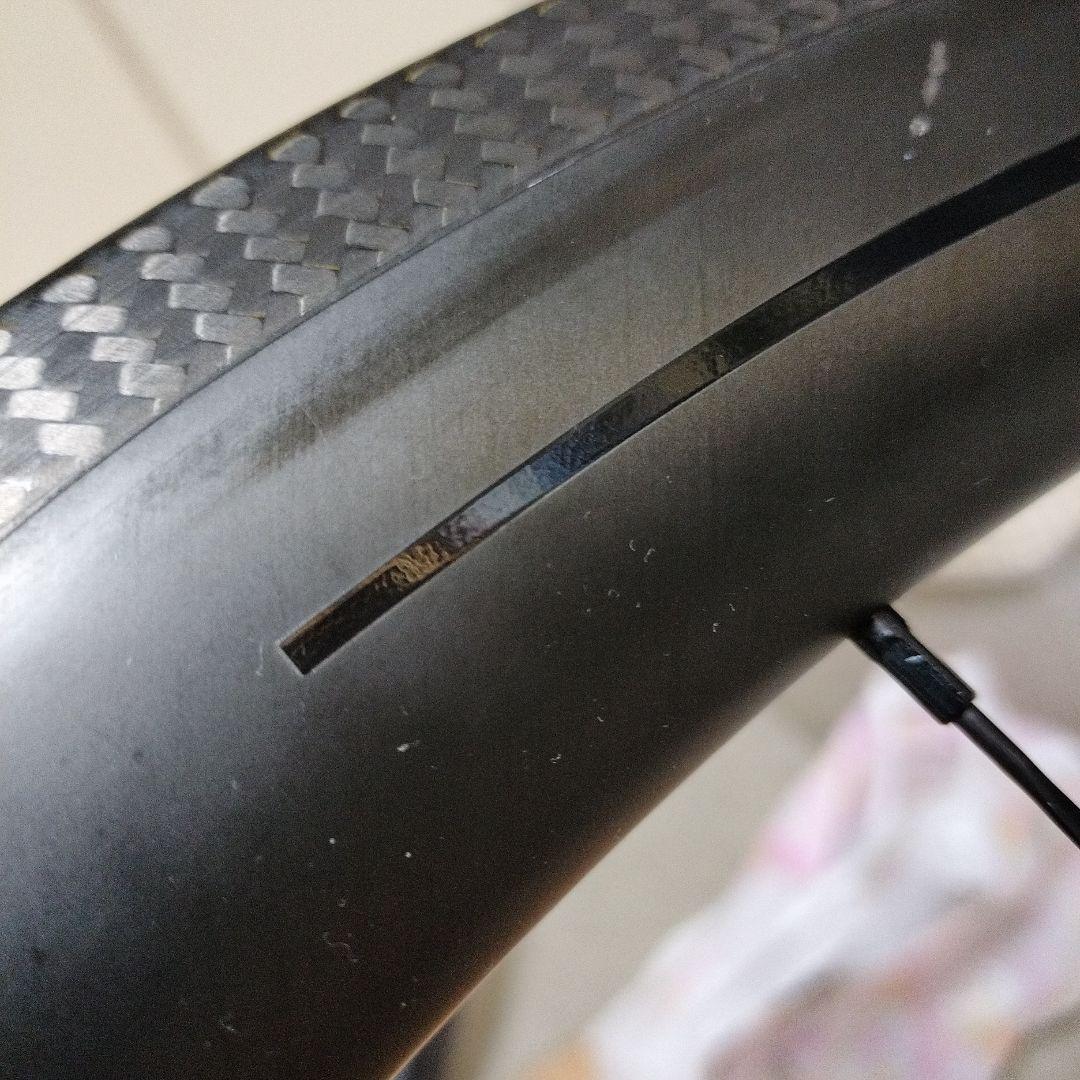 アイカン エアロ50s カ―ボンホイール