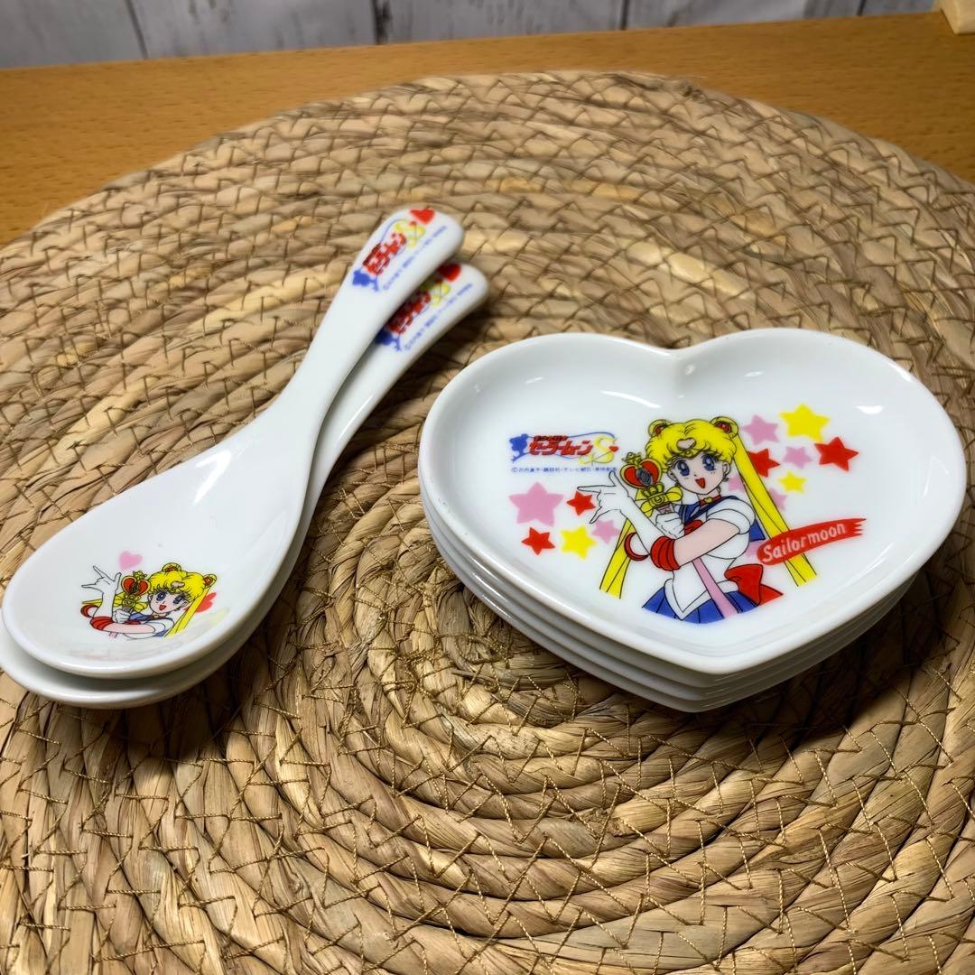 セーラームーン ハート型豆皿とスプーンセット