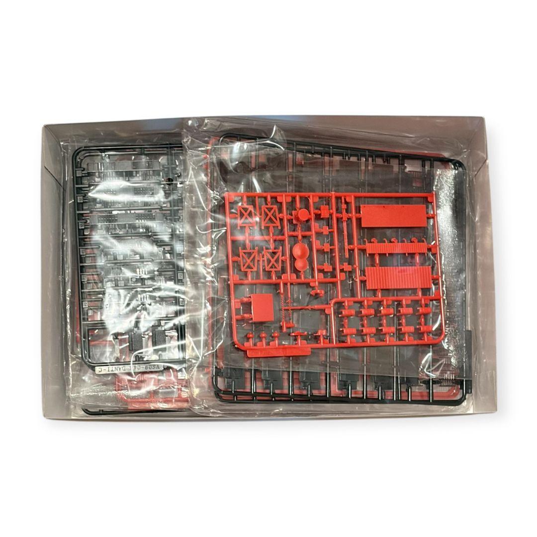 【新品未組立】エヴァンゲリオン展 VISUAL WORKS 「コア化した、団地」