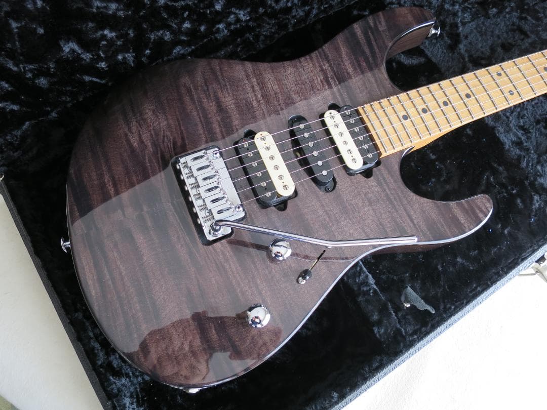Suhr Modern (Trans Black) 新品同様・ほぼ未使用