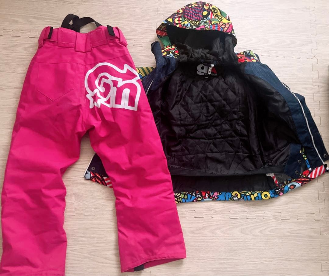 スノーボード　スキー　上下　ウェア