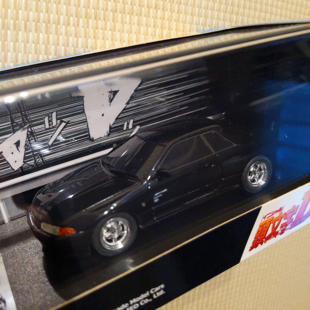 イニシャルD　1/43　中里毅　スカイラインGT-R R32　ミニカー