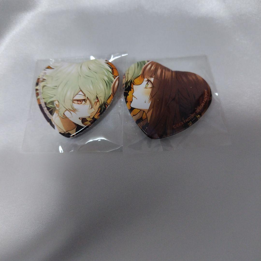 Collar✕Malice マイクロファイバータオル ハート缶バッジ