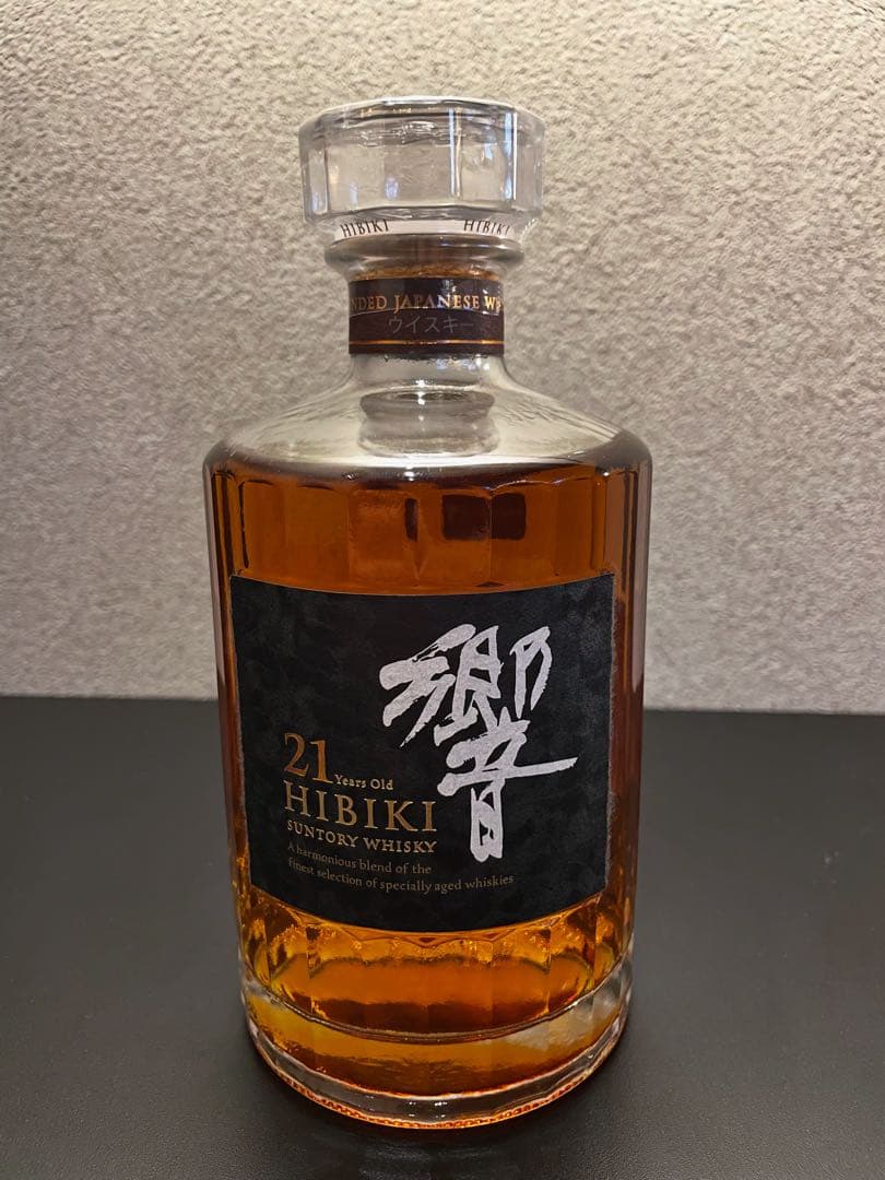 響　21年　HIBIKI SUNTORY 新品