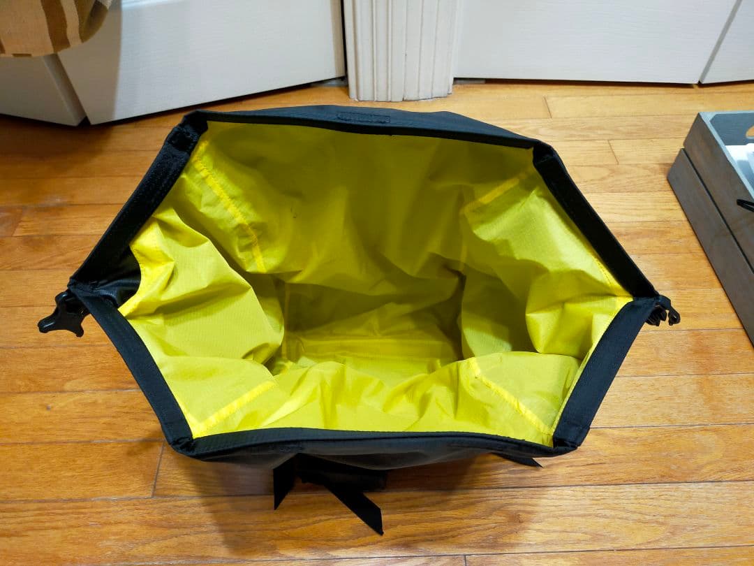 mont-bell　フロントバック