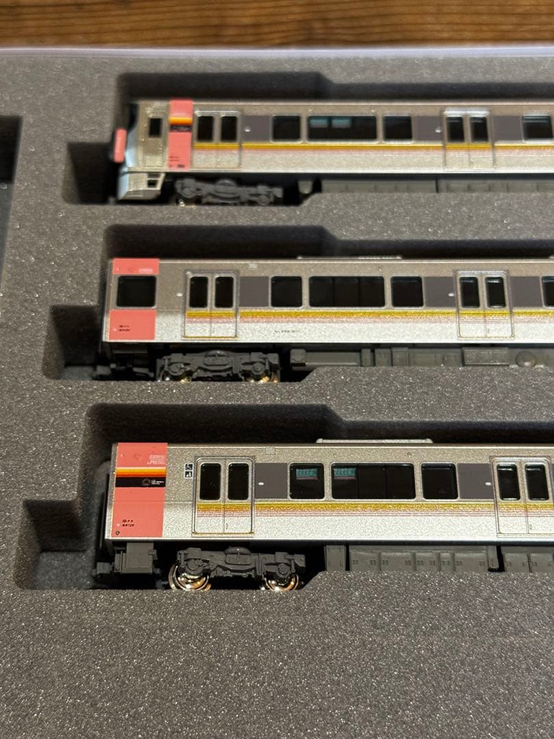 227系500番台　Urara 10-1907 岡山　KATO カトー