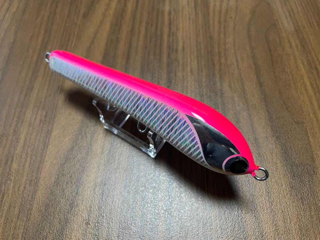 魚じゃらし工房　ラメール150 ピンクバック