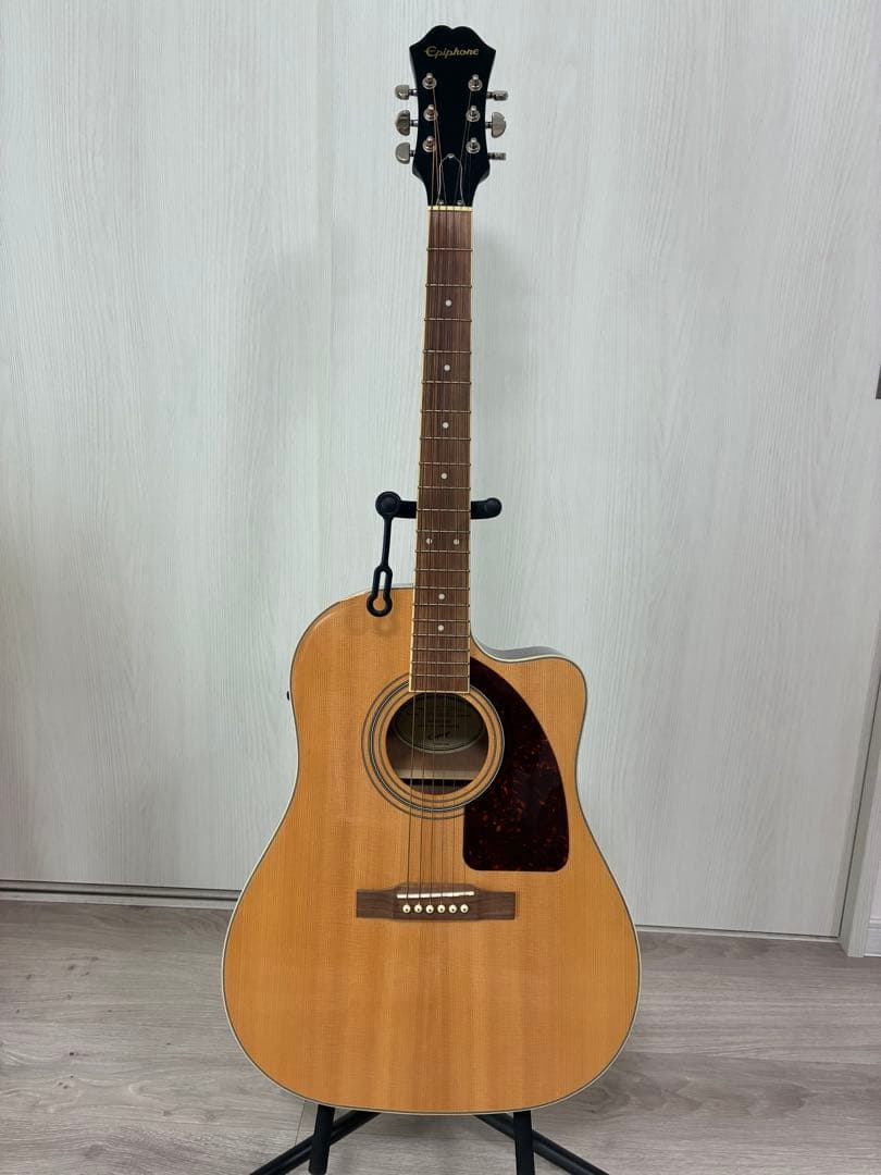 Epiphone J-45EC Studio セミハードケース付き