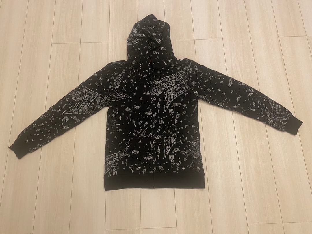 BABYL 手描きロゴパーカー　Lサイズ