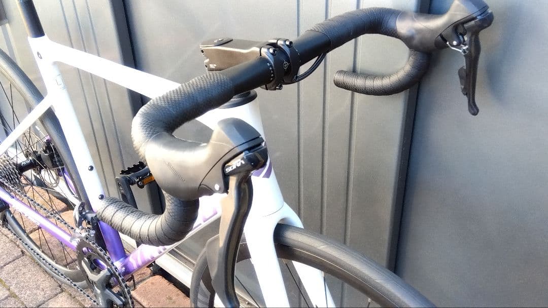 【整備済み】使用わずか　SUNPEED ロードバイク ASTRO