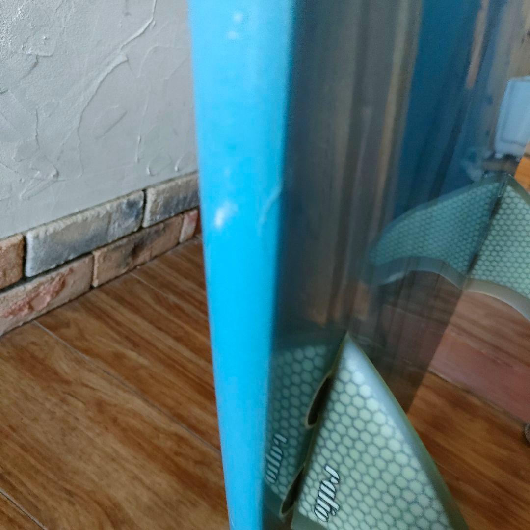 美品　SCELL　ミッドレングスサーフボード　6.8