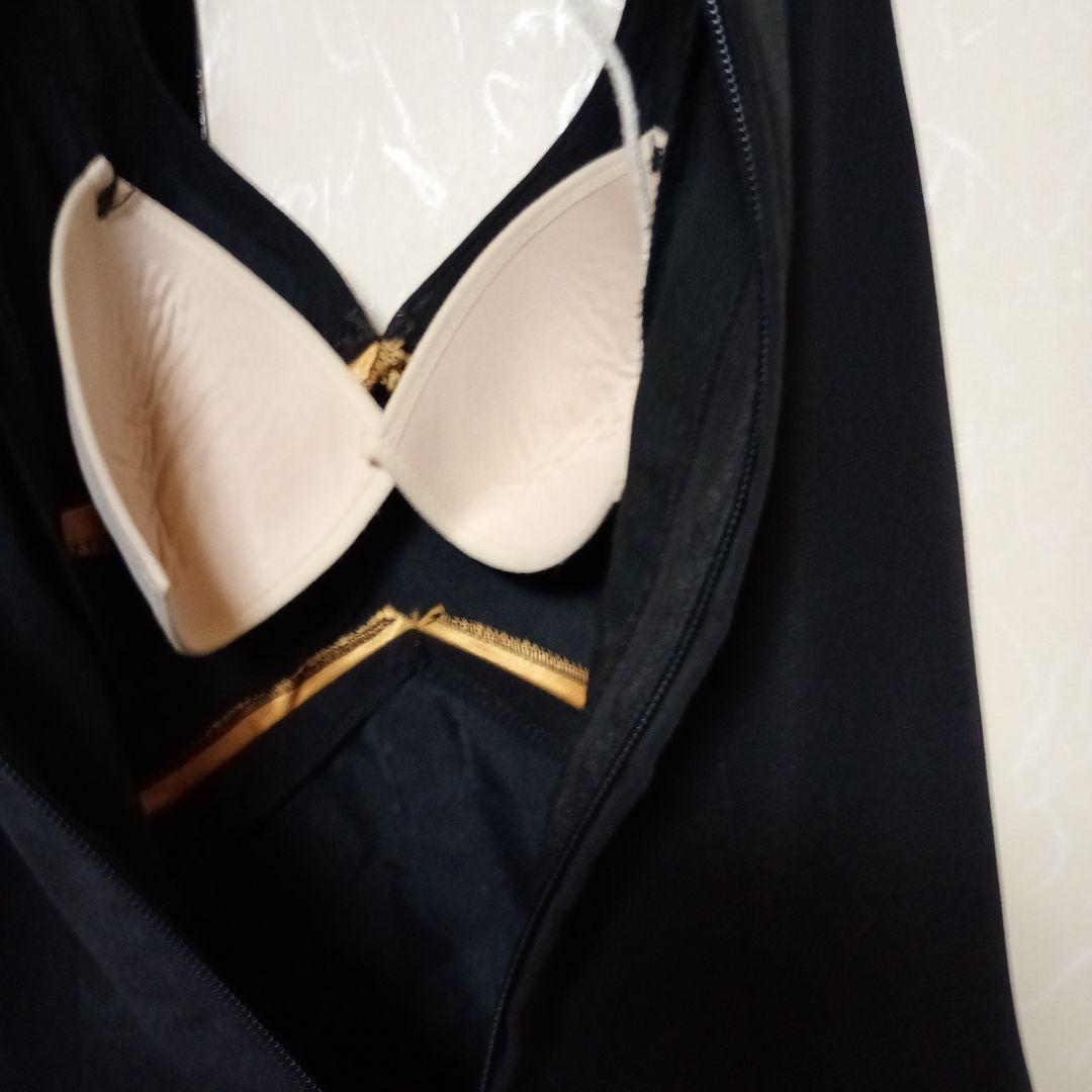 フラメンコ衣装 　黒と黄金系のシックなデザイン