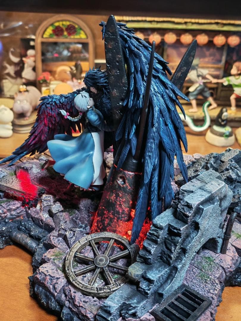 ハウルの動く城 戦火の中の抱擁 樹脂 彫刻 フィギュア