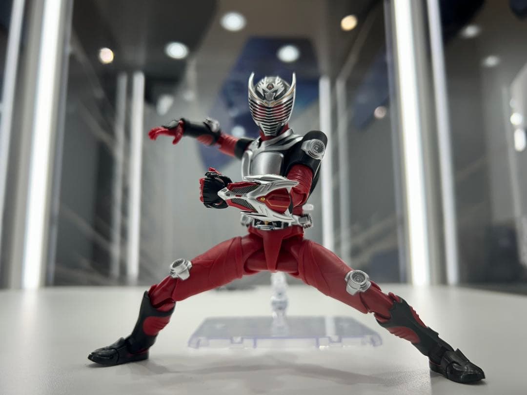 S.H.Figuarts 真骨頂 仮面ライダー龍騎