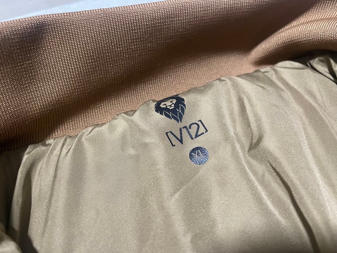 週末SALE★【未使用】VTWELVE ファーブルゾン XLサイズ　V12