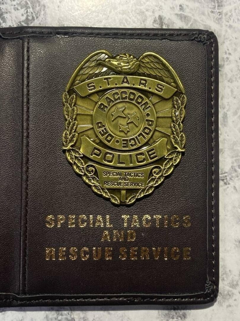 「バイオハザード　ジル・バレンタインの警察手帳　ブラウン」jo-db