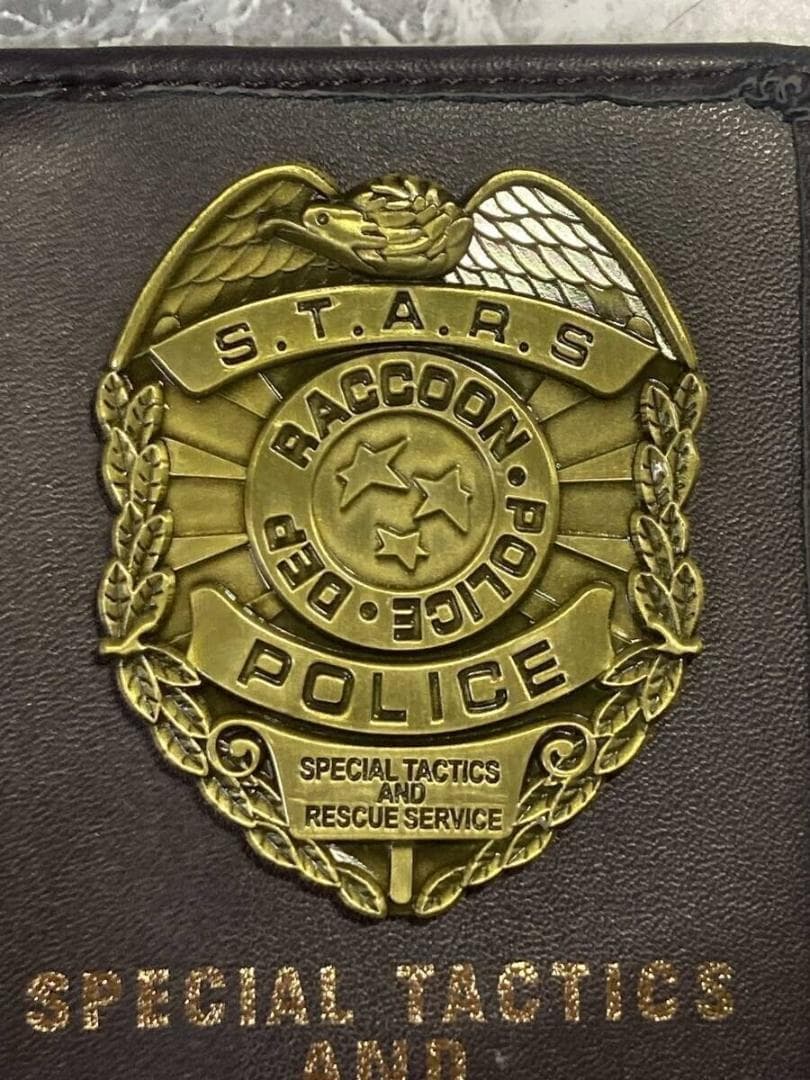 「バイオハザード　ジル・バレンタインの警察手帳　ブラウン」jo-db