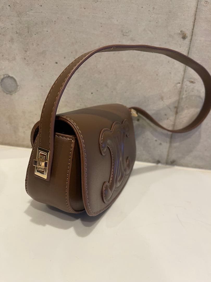 CELINE ノベルティショルダーバッグ