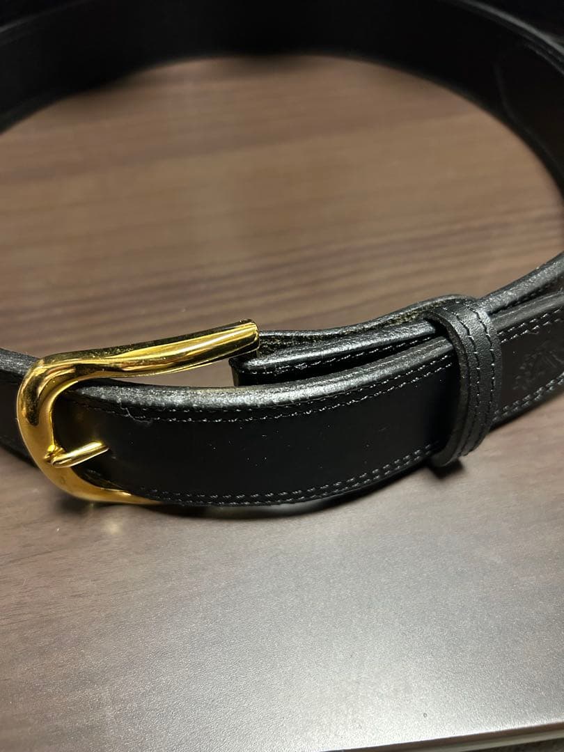 〈美品〉VOLK V-9 LEATHER BELT ブラック