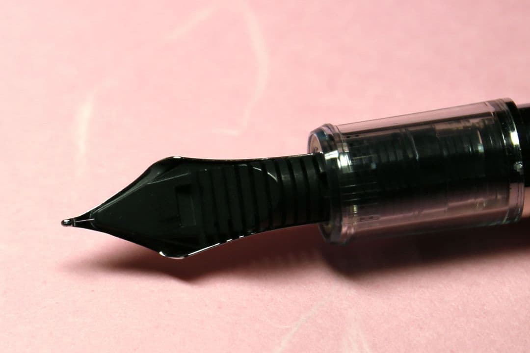 【限定】万年筆 プラチナ #3776 センチュリー「六花」SM（中軟）おまけ付き