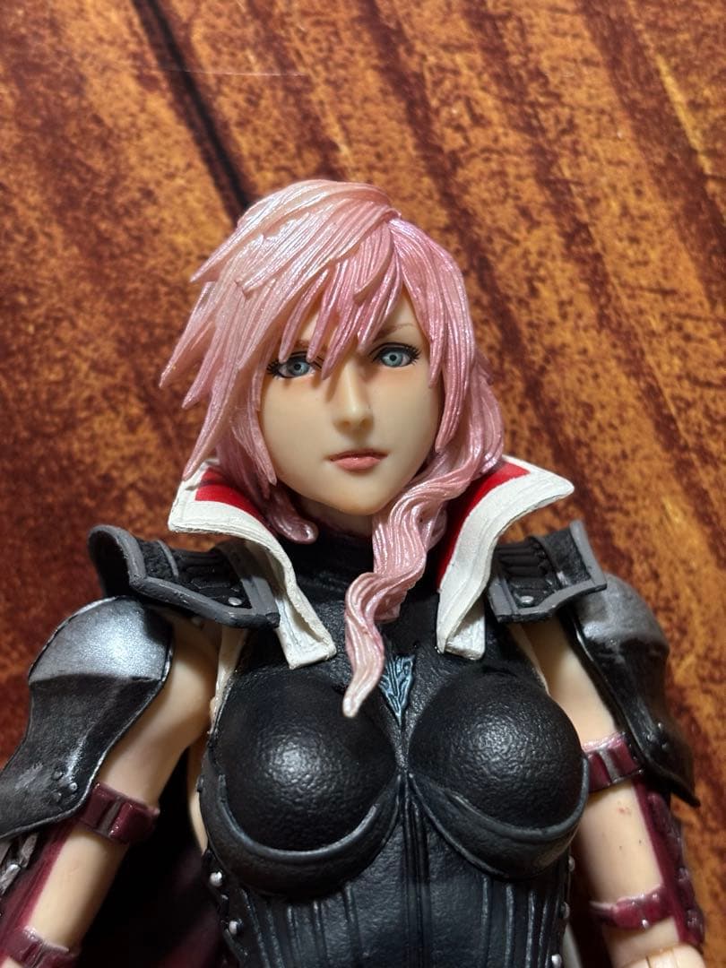 PLAY ARTS改 ライトニング リターンズ FFXIII ライトニング