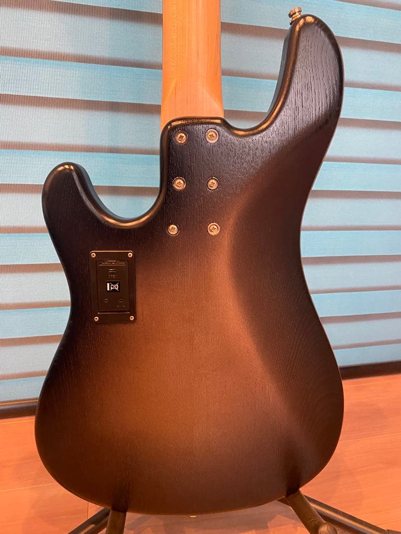 ベース Sandberg / California VT 4