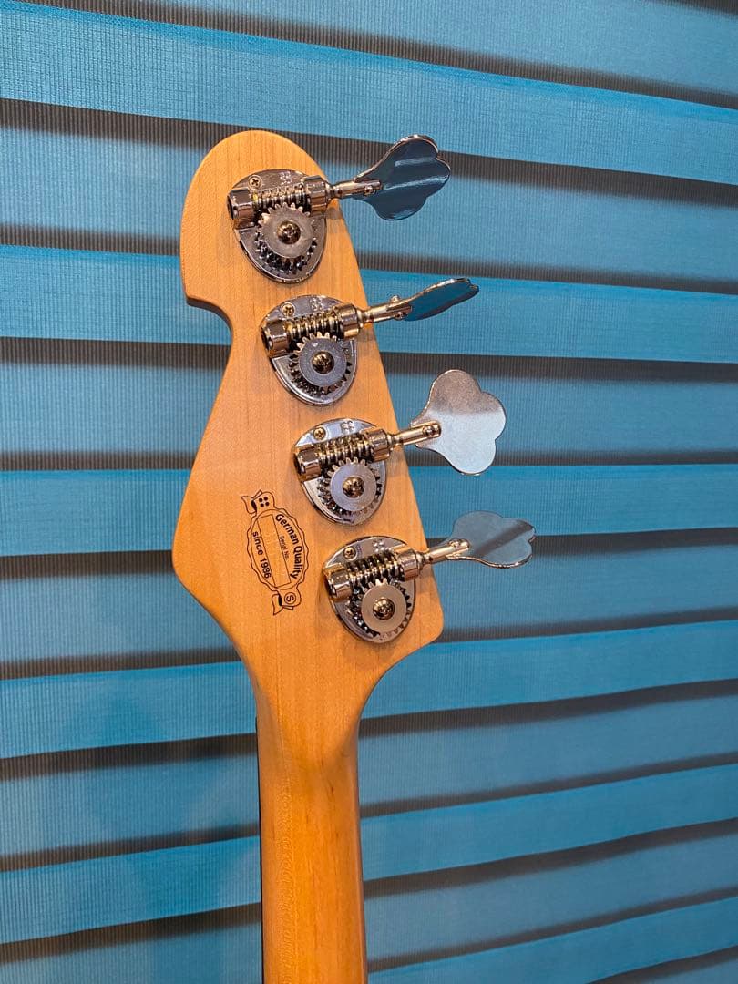 ベース Sandberg / California VT 4