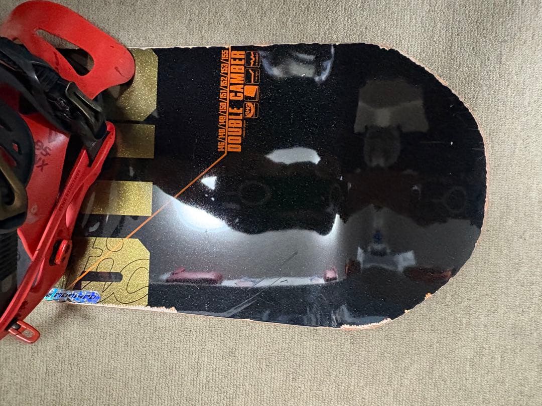 スノーボード　011 ARTISTIC ビンディング　FLUX DS