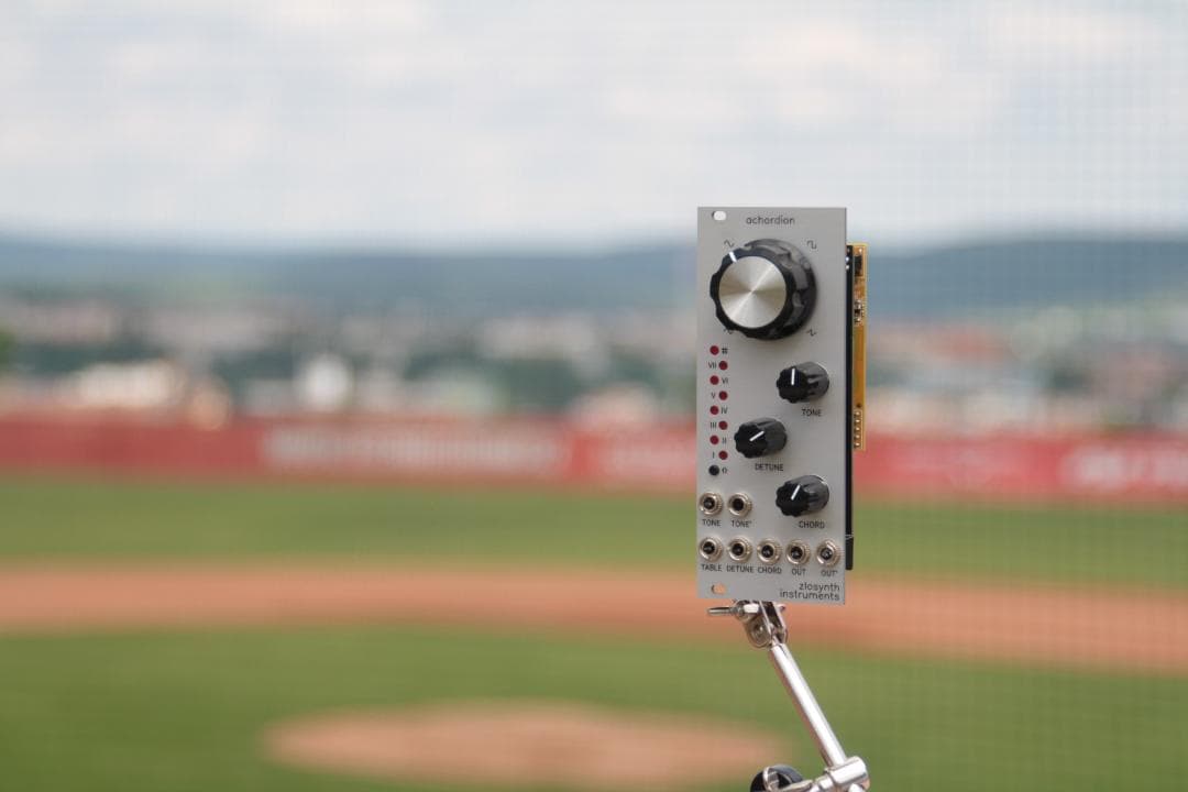 DTM・DAW zlosynth - achordion