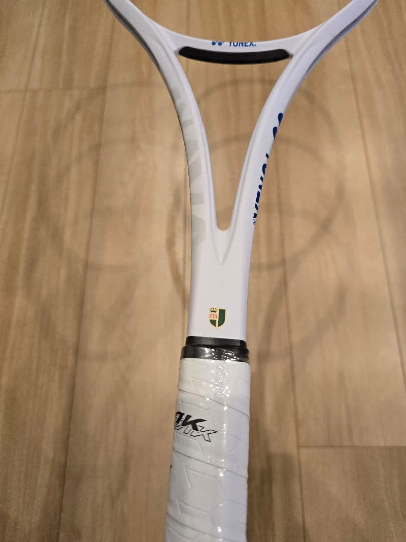 YONEX ジオブレイク50VS バーサス