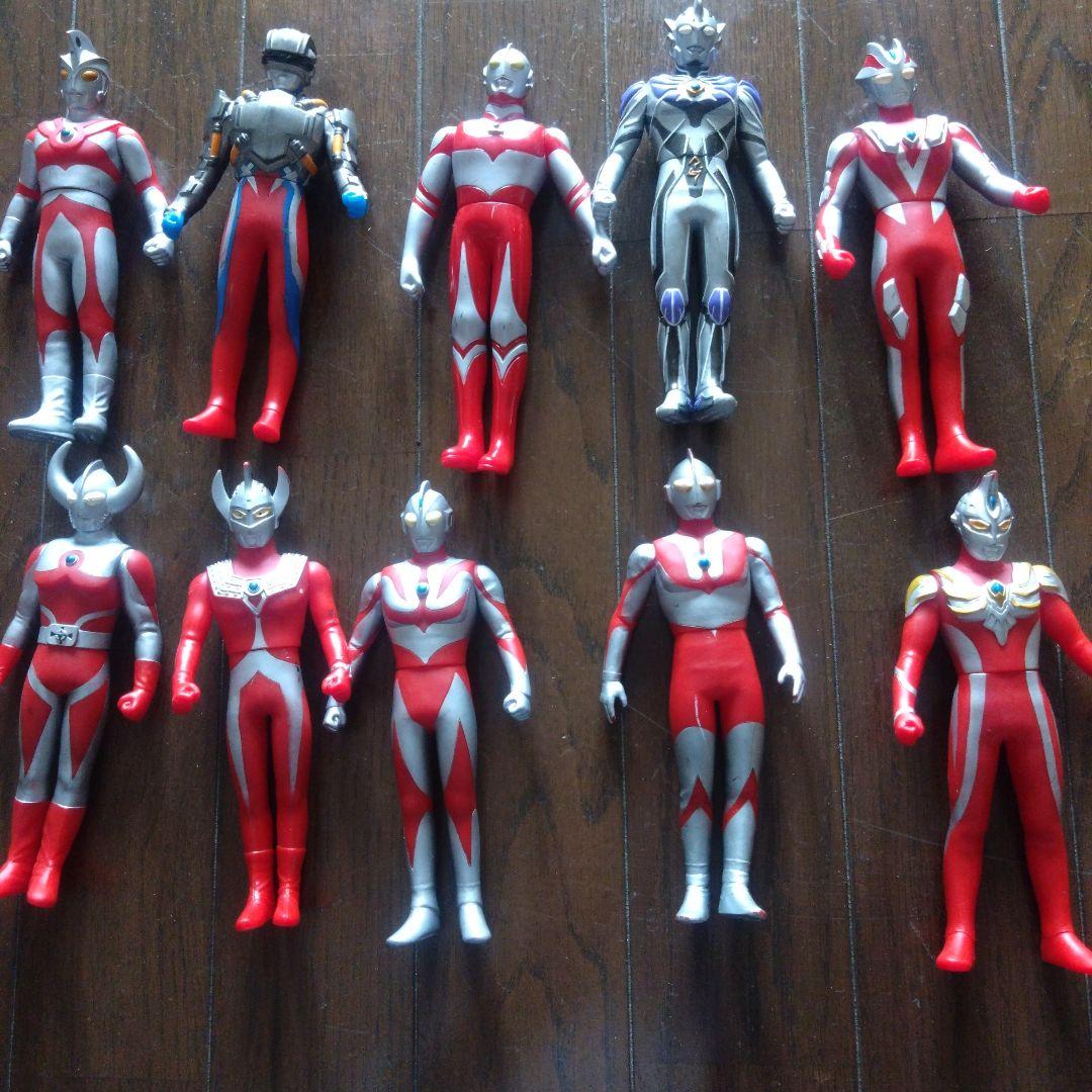 ウルトラマンと怪獣フィギュアセット 全54体