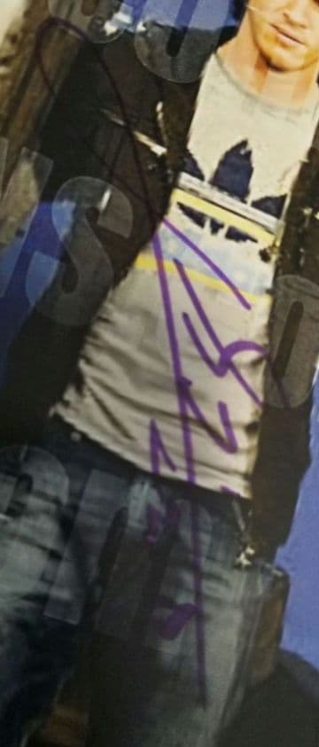 ICONS　メッシ　クリスティアーノ・ロナウド　カカ　シャビ　イニエスタ　サイン