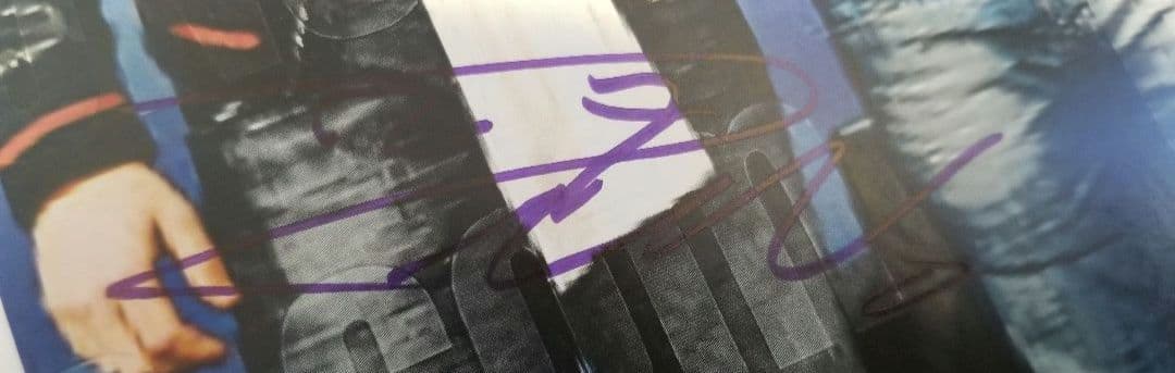 ICONS　メッシ　クリスティアーノ・ロナウド　カカ　シャビ　イニエスタ　サイン