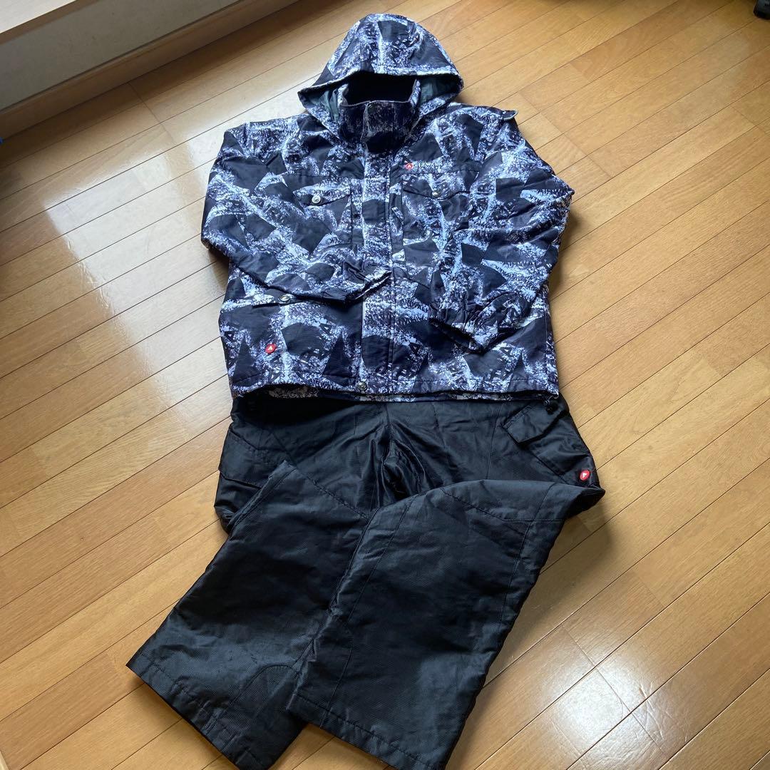 スキー　スノーボード　ウエア