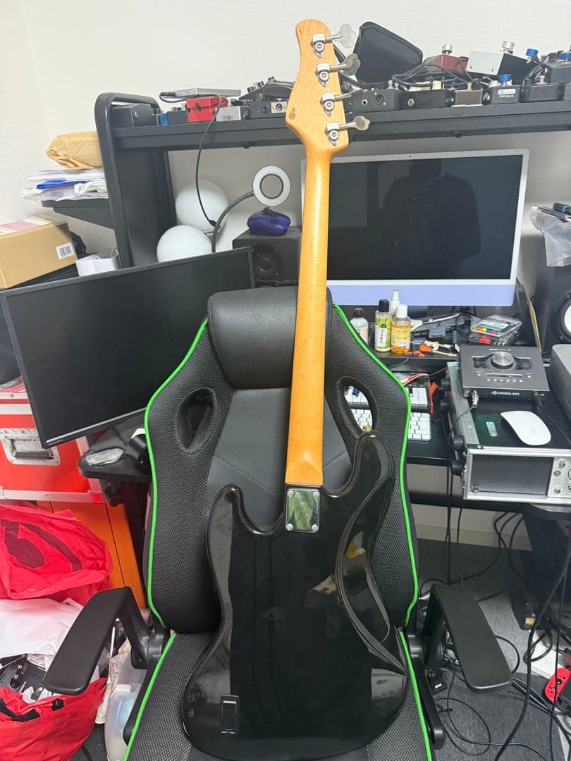 suhrエレキベース 2008NAMM Showモデル