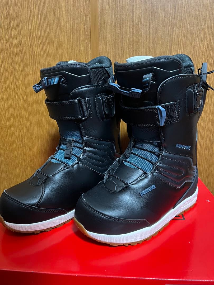 DEELUXE EMPIRE エンパイア