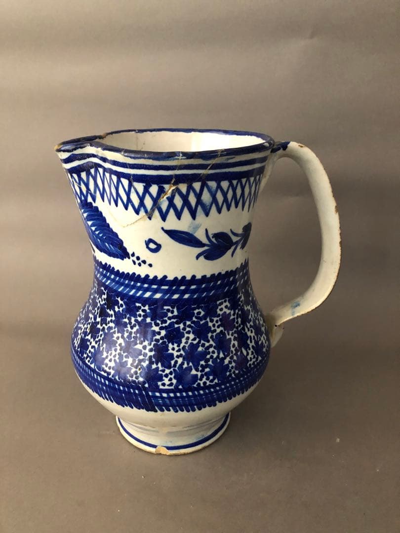 スペイン骨董　古陶 陶器　マニセス焼の水差し、ピッチャー　アンティーク