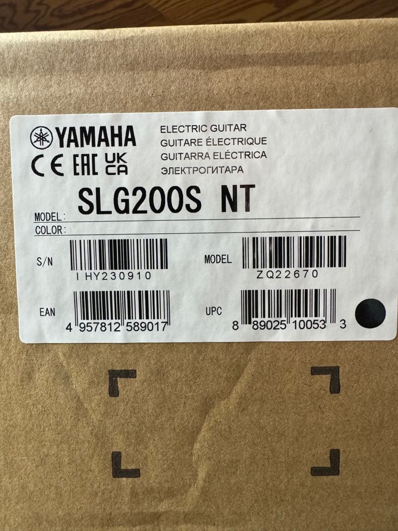 【未使用に近い】SLG200S NT サイレントギター