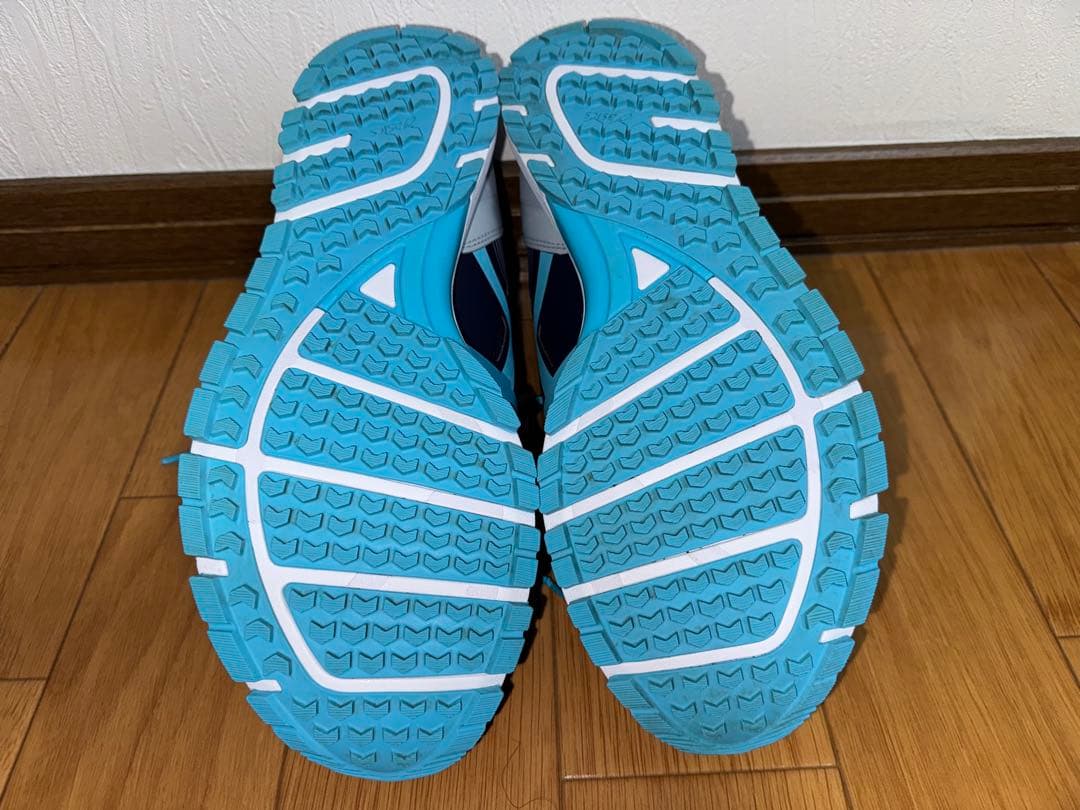 asics スノーターサー　26.5cm 雪道用ランニングシューズ