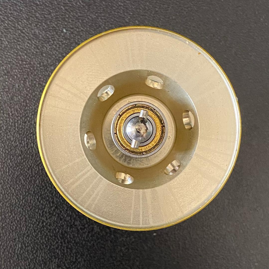 ダイワ『ミリオネア』CV-Z 203（右巻き）